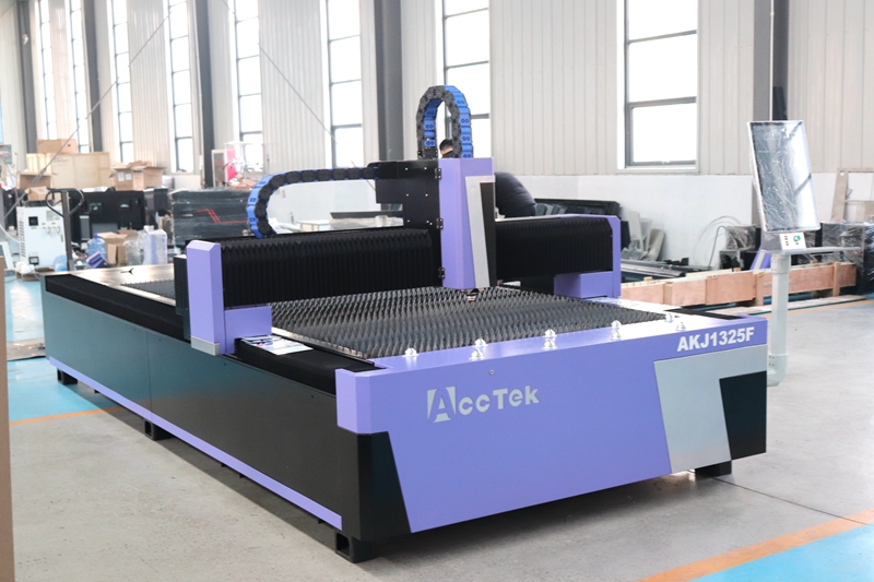 China Industrial Laser Cutter  - огляд і ціна Industrial Laser Cutter Price