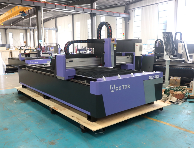 China Industrial Laser Cutter  - огляд і ціна Industrial Laser Cutter Price